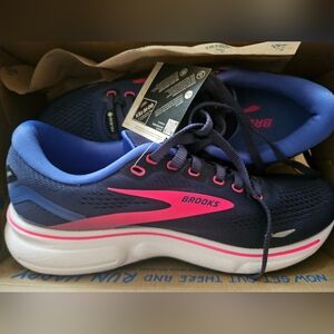 Brooks Ghost 15 GTX Running Shoes